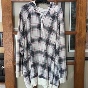 Torrid Plaid Hooded Tunic - Black, White, and Pink